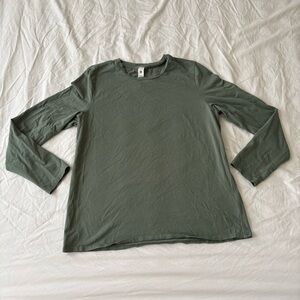 Lululemon Love Long Sleeve Tee Women’s size Large